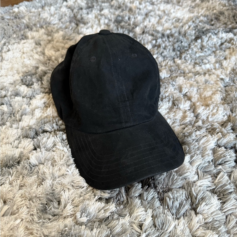 Adidas Black Sports Hat Classic Design